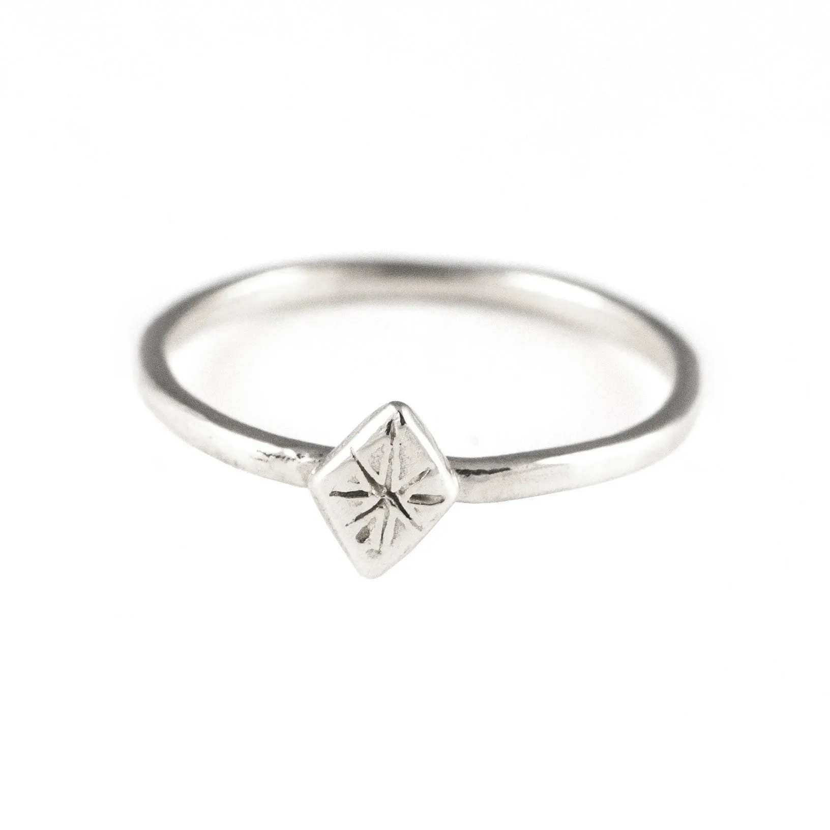 One Star Pinky Ring