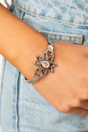 Paparazzi Sahara Garden - Pink Bracelet