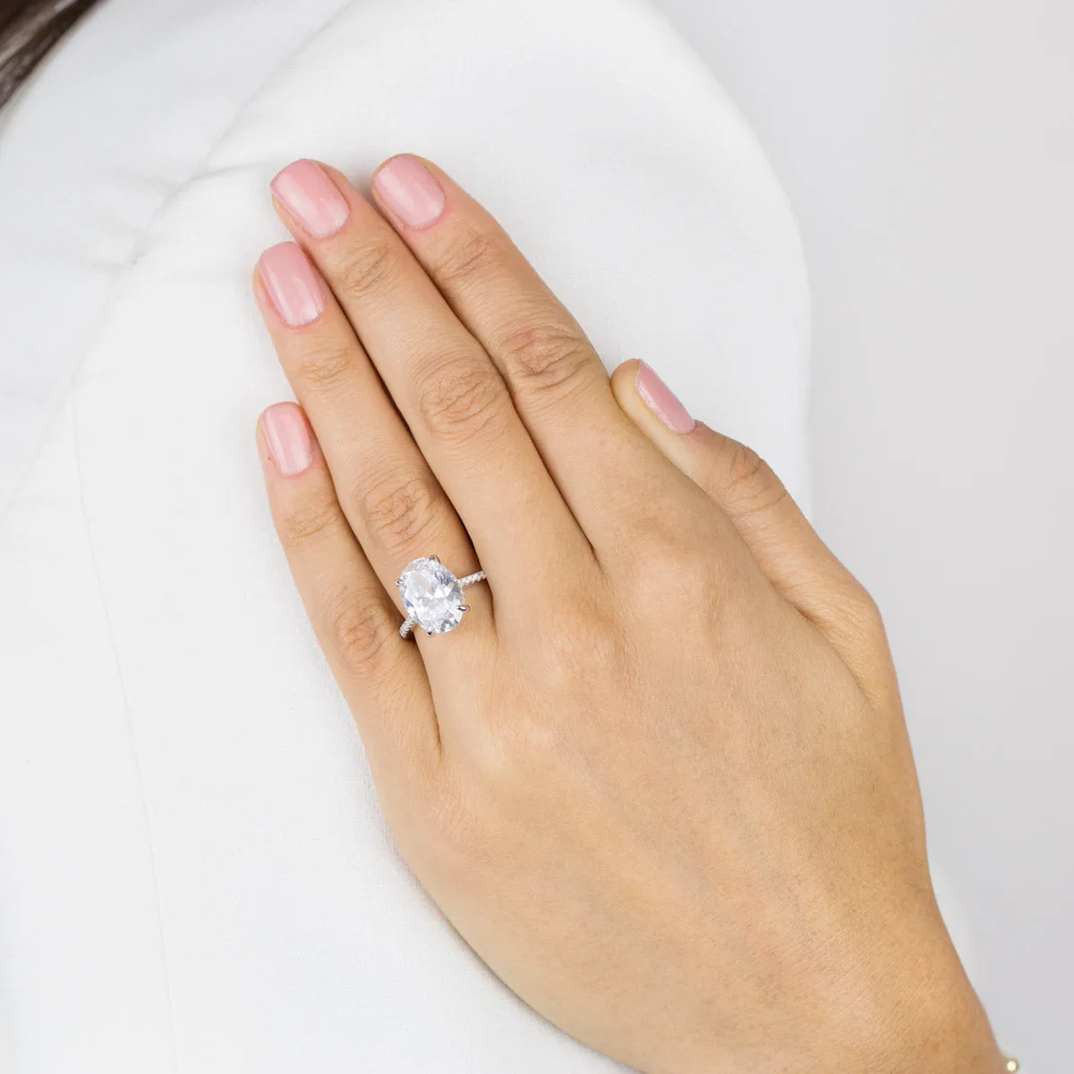 Pavé Oval Travel Ring