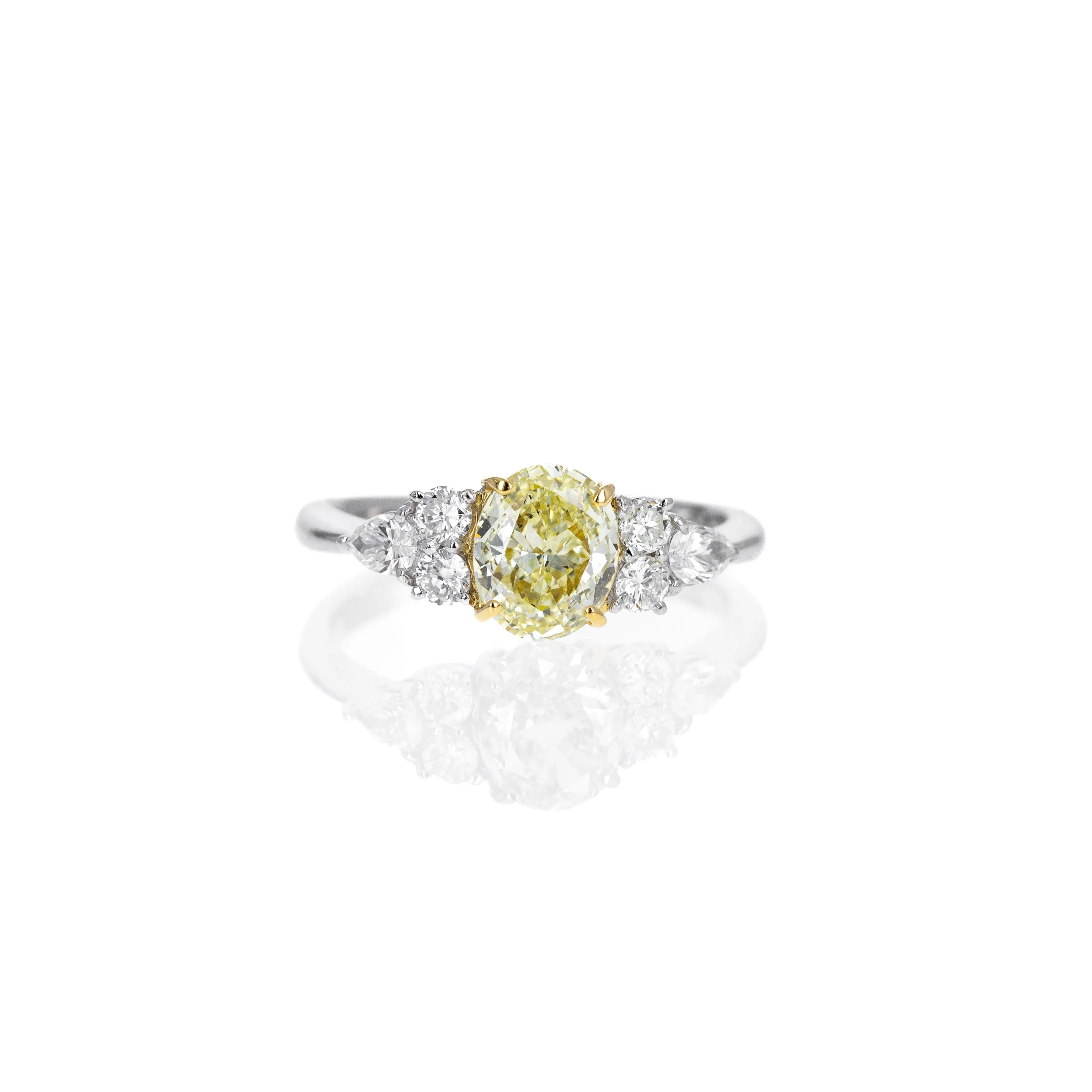 Platinum and 18K Yellow Gold 1 Carat Light Yellow Diamond Engagement Ring