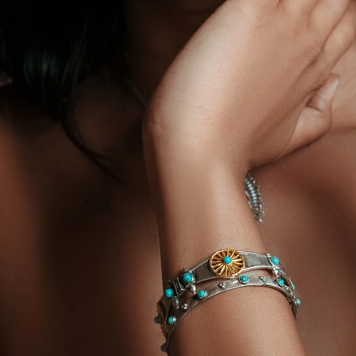 Ratna Valaya Silver Bangle by MOHA