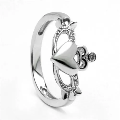 Retired Ladies Silver Claddagh Ring LS-BR122