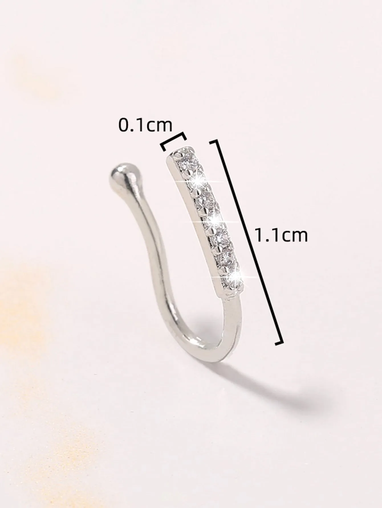 Rhinestone Decor Nose Stud - Silver- FD ⚡