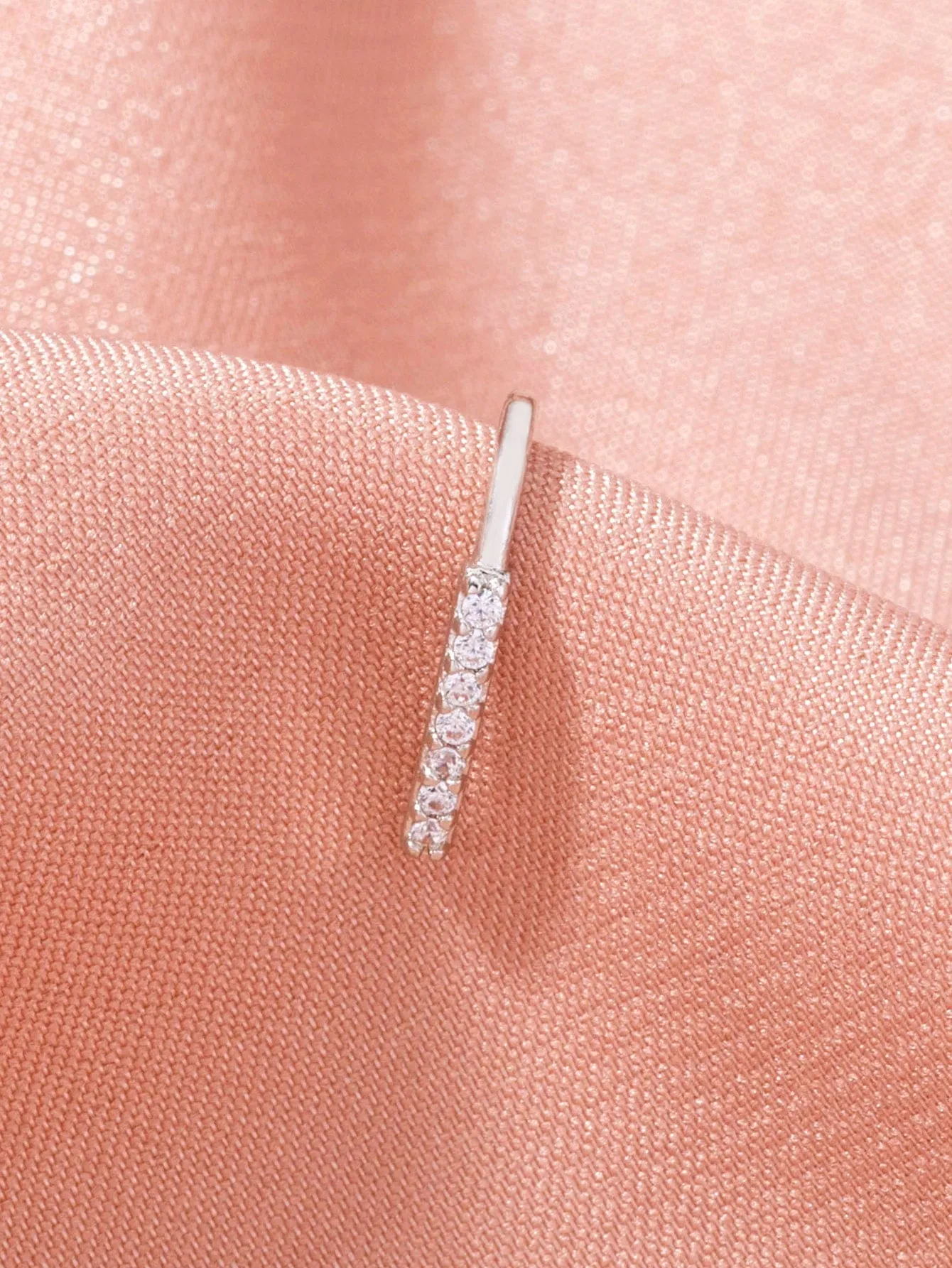 Rhinestone Decor Nose Stud - Silver- FD ⚡