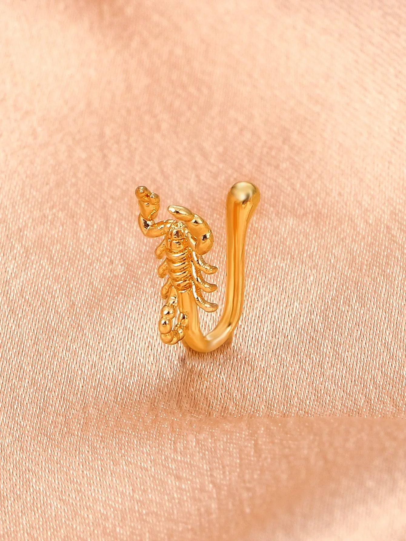 Scorpion Decor Nose Cuff - Gold