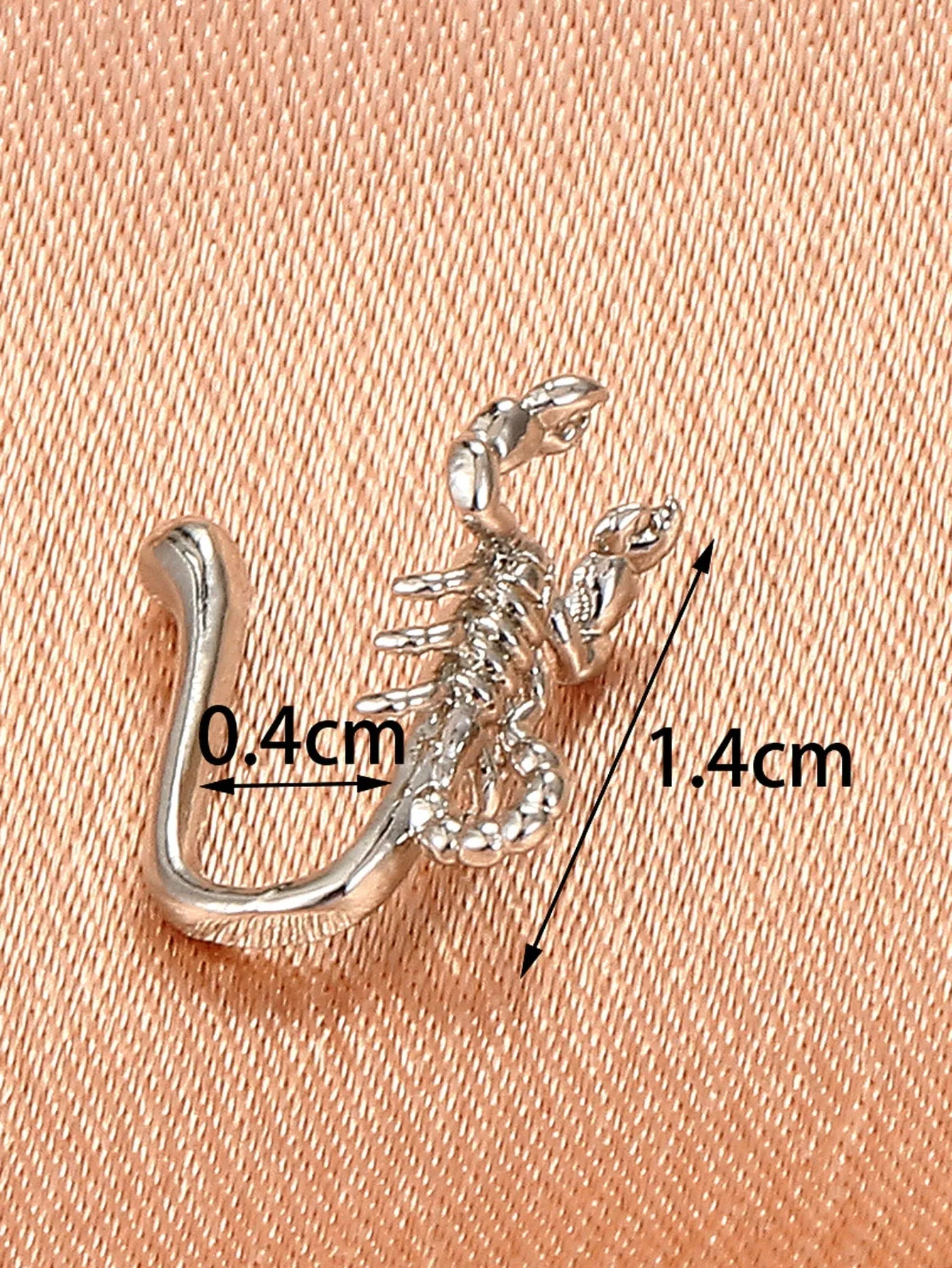 Scorpion Decor Nose Cuff - Silver