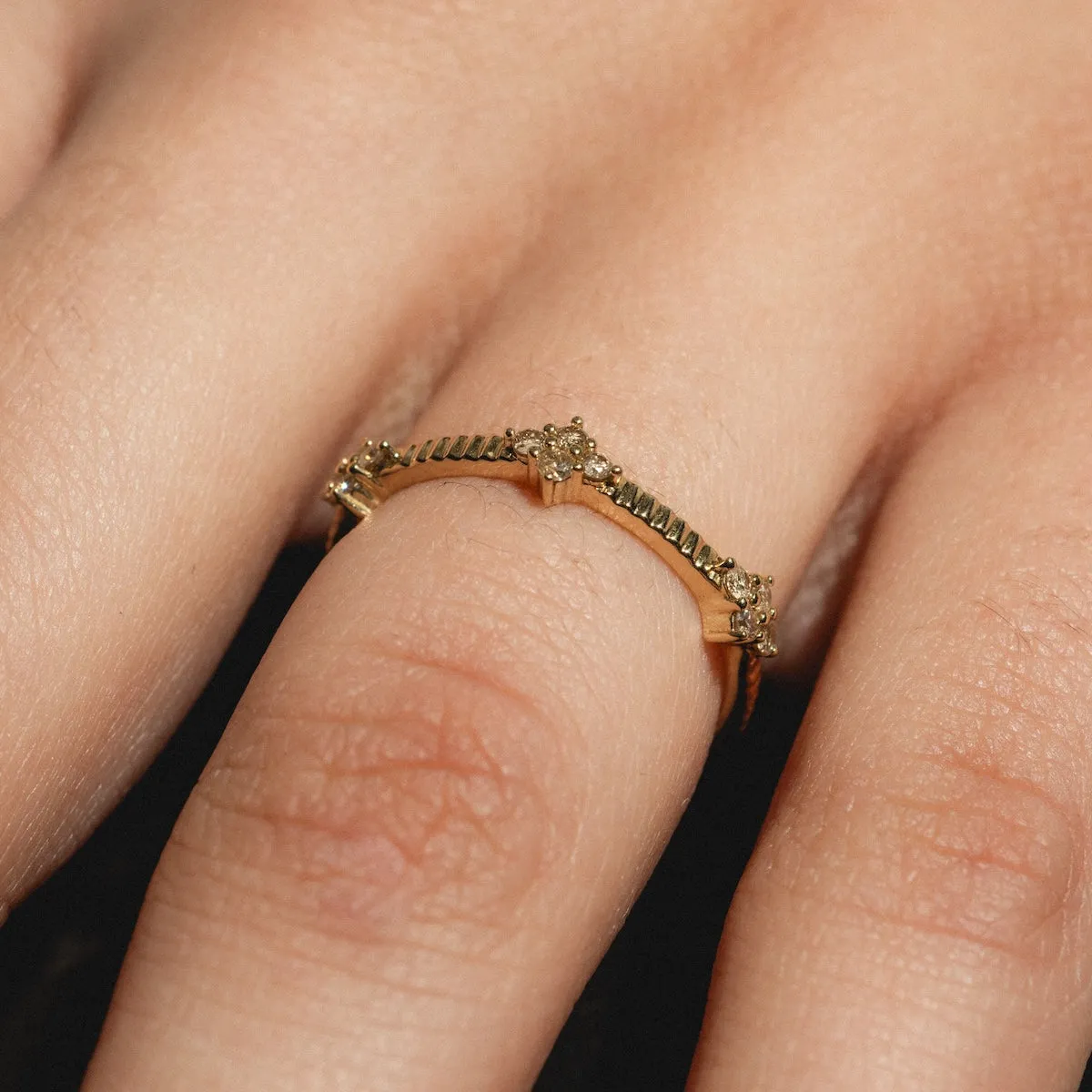 Solid Gold Salt and Pepper Diamond Ribbed Ring