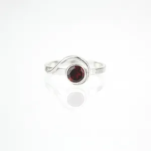 Spiral Ring with 5mm Garnet