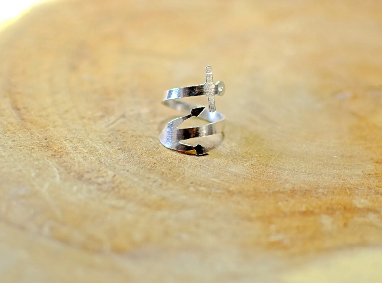 Sterling silver anchor wrap ring