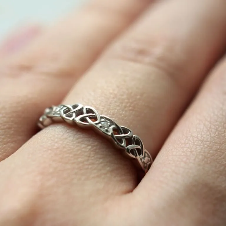 Sterling Silver Ladies Celtic Knot Rings SL-SD12