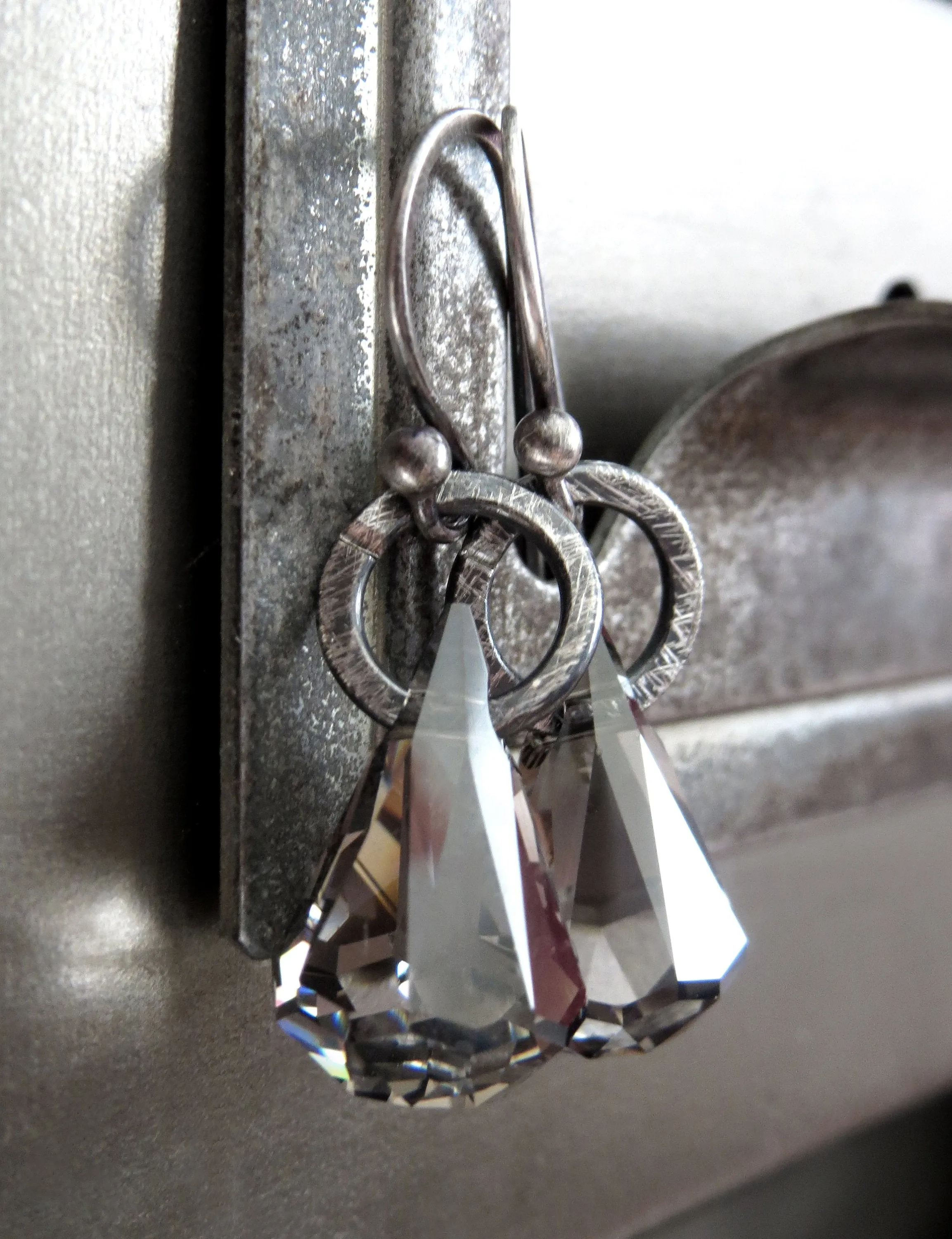 STRIKE - Small Sheer Grey Crystals Earrings
