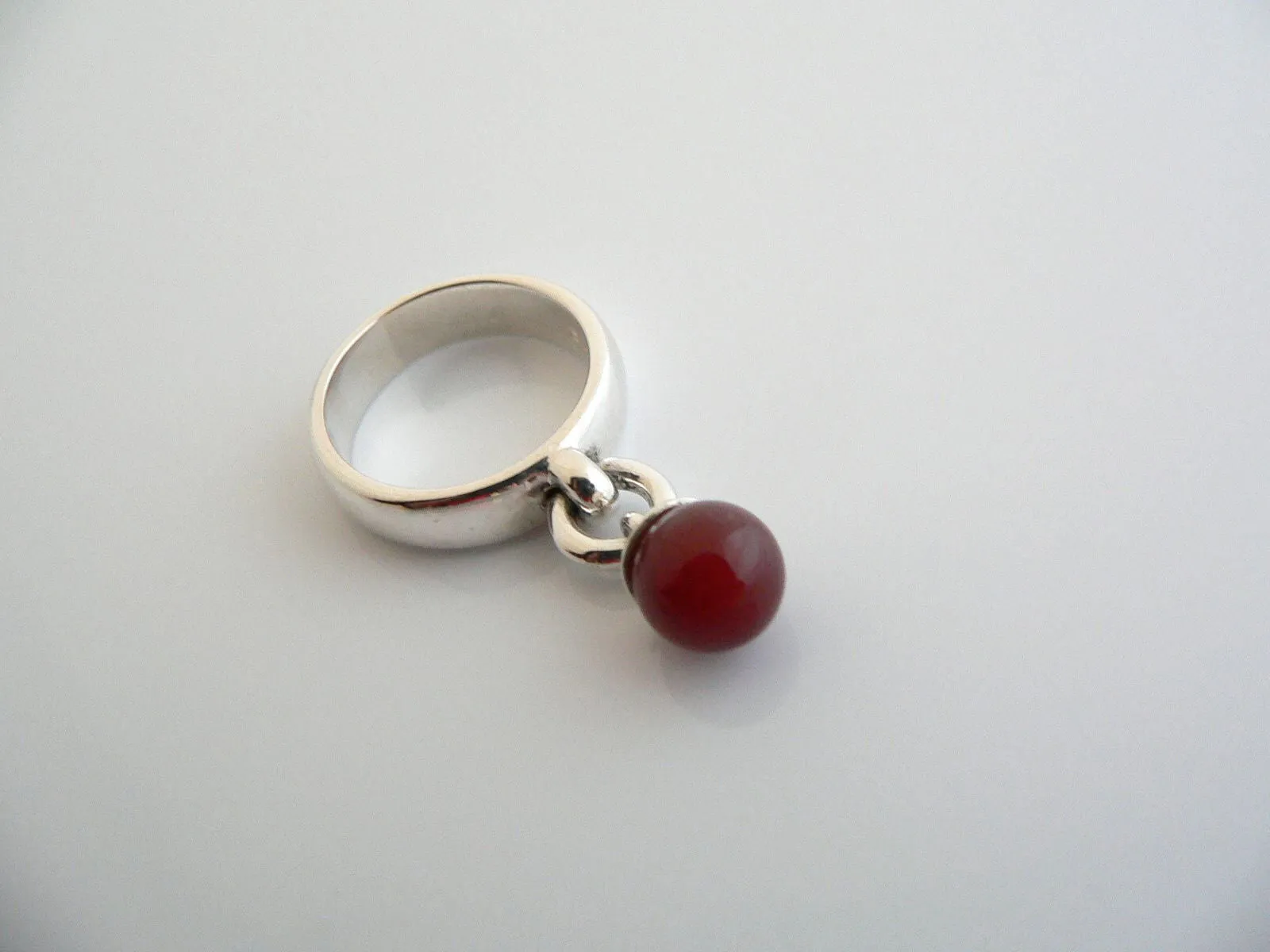 Tiffany & Co Silver Carnelian Fascination Dangling Dangle Ring Band Sz 6.25 Gift