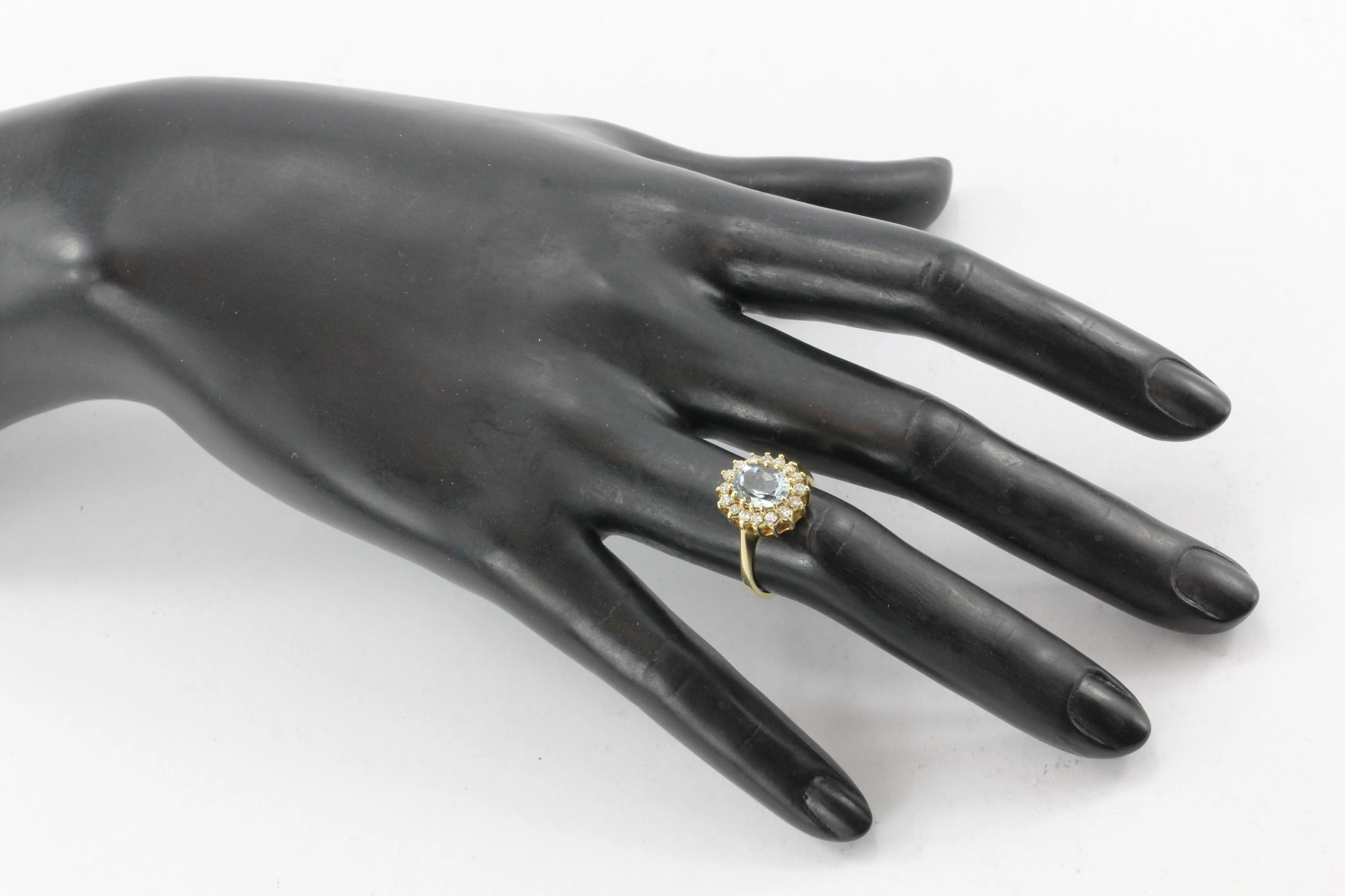 Vintage 14K Gold Aquamarine w/ Diamond Halo Ring