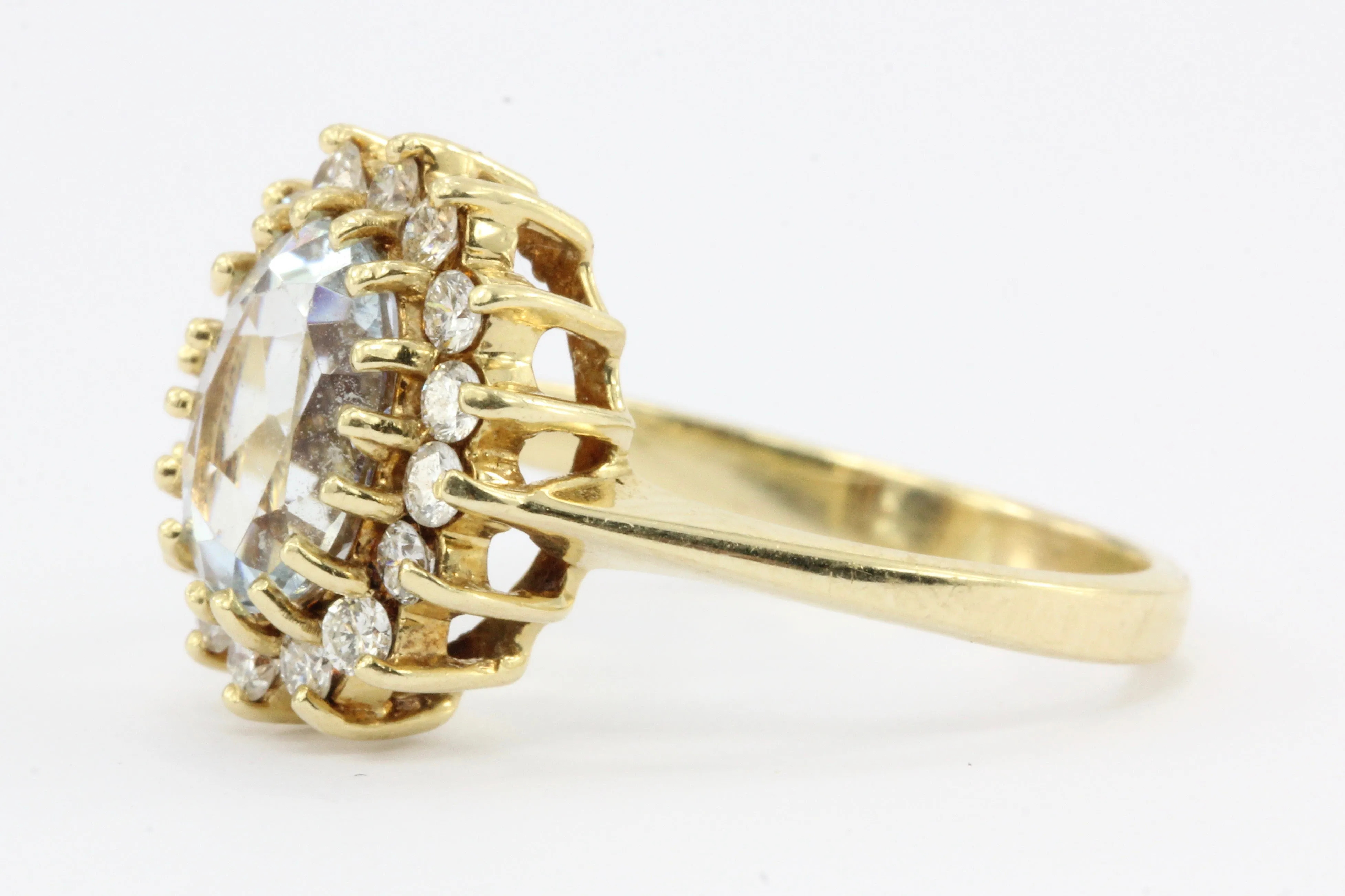 Vintage 14K Gold Aquamarine w/ Diamond Halo Ring