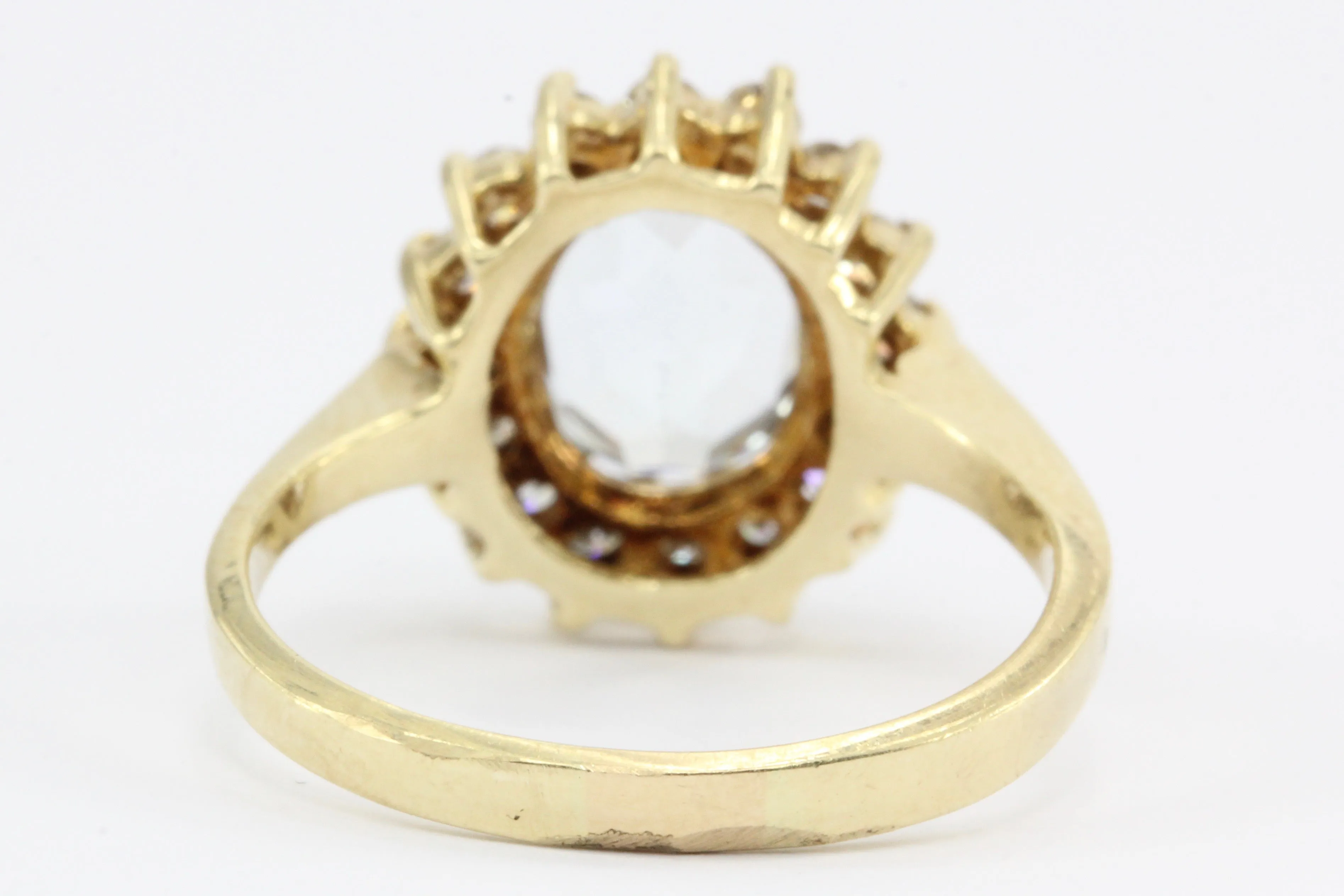 Vintage 14K Gold Aquamarine w/ Diamond Halo Ring