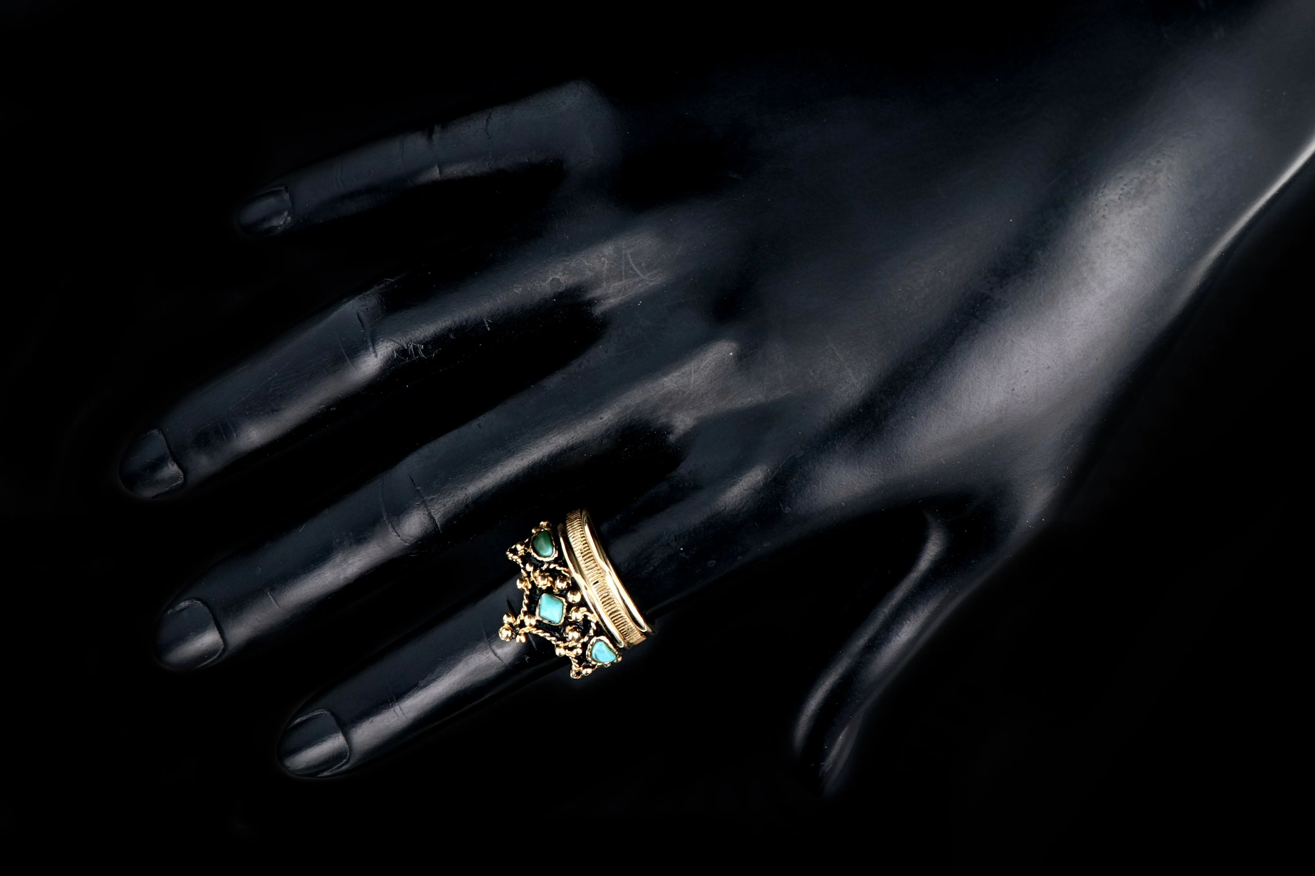 Vintage 14K Yellow Gold Turquoise Crown Ring