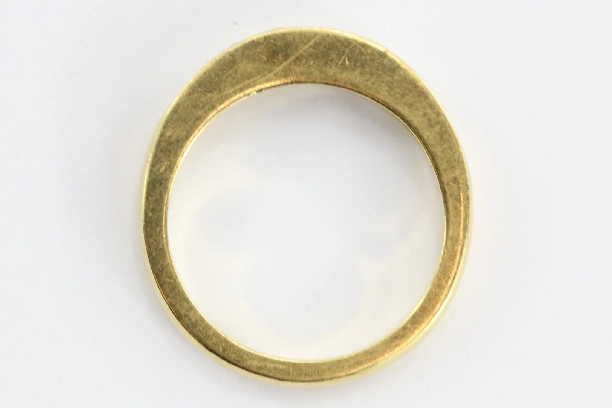 Vintage 18k Gold Colombian Emerald Band