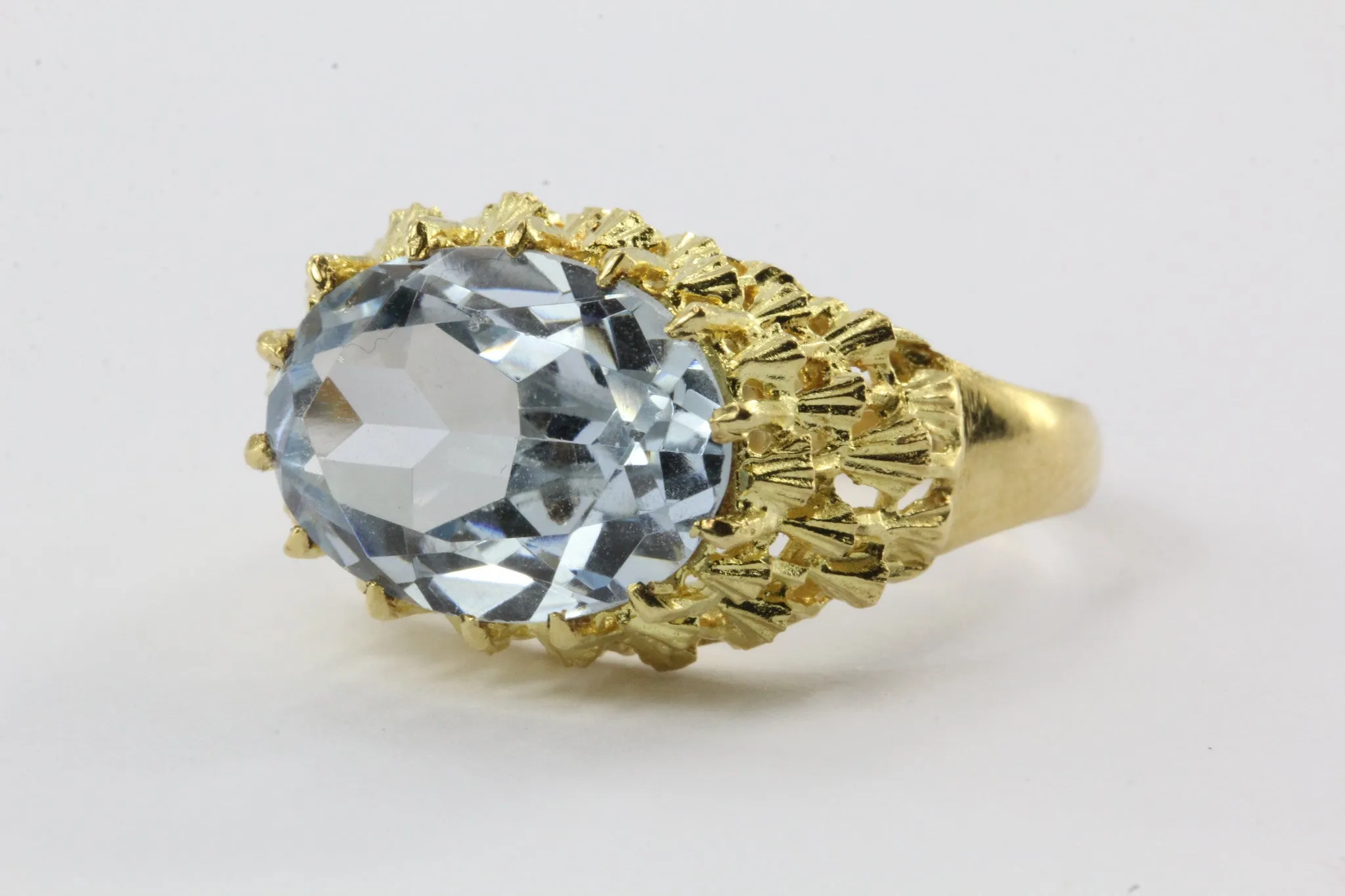 Vintage 18K Gold Spanish 4.5 Carat Aquamarine Ring