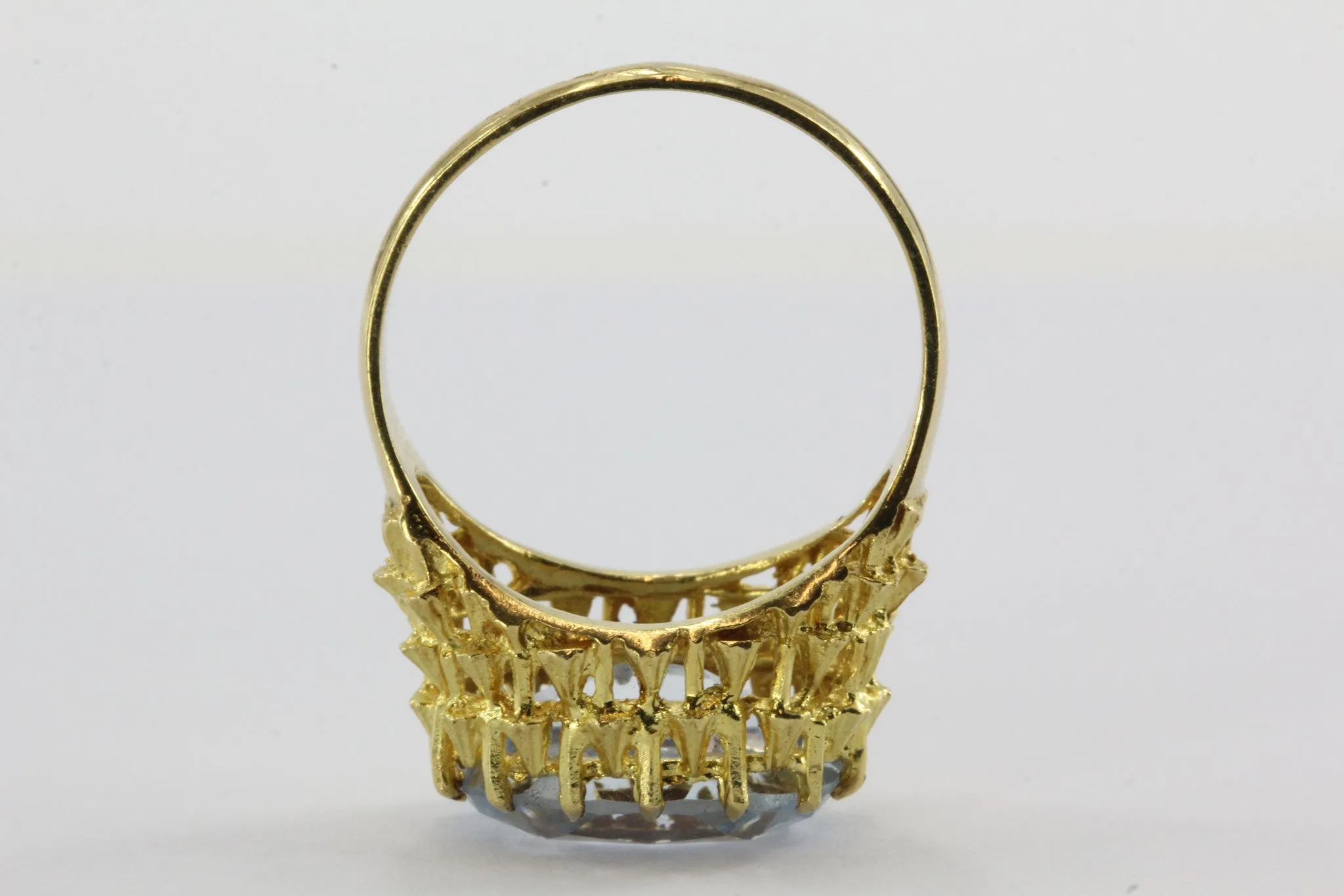 Vintage 18K Gold Spanish 4.5 Carat Aquamarine Ring