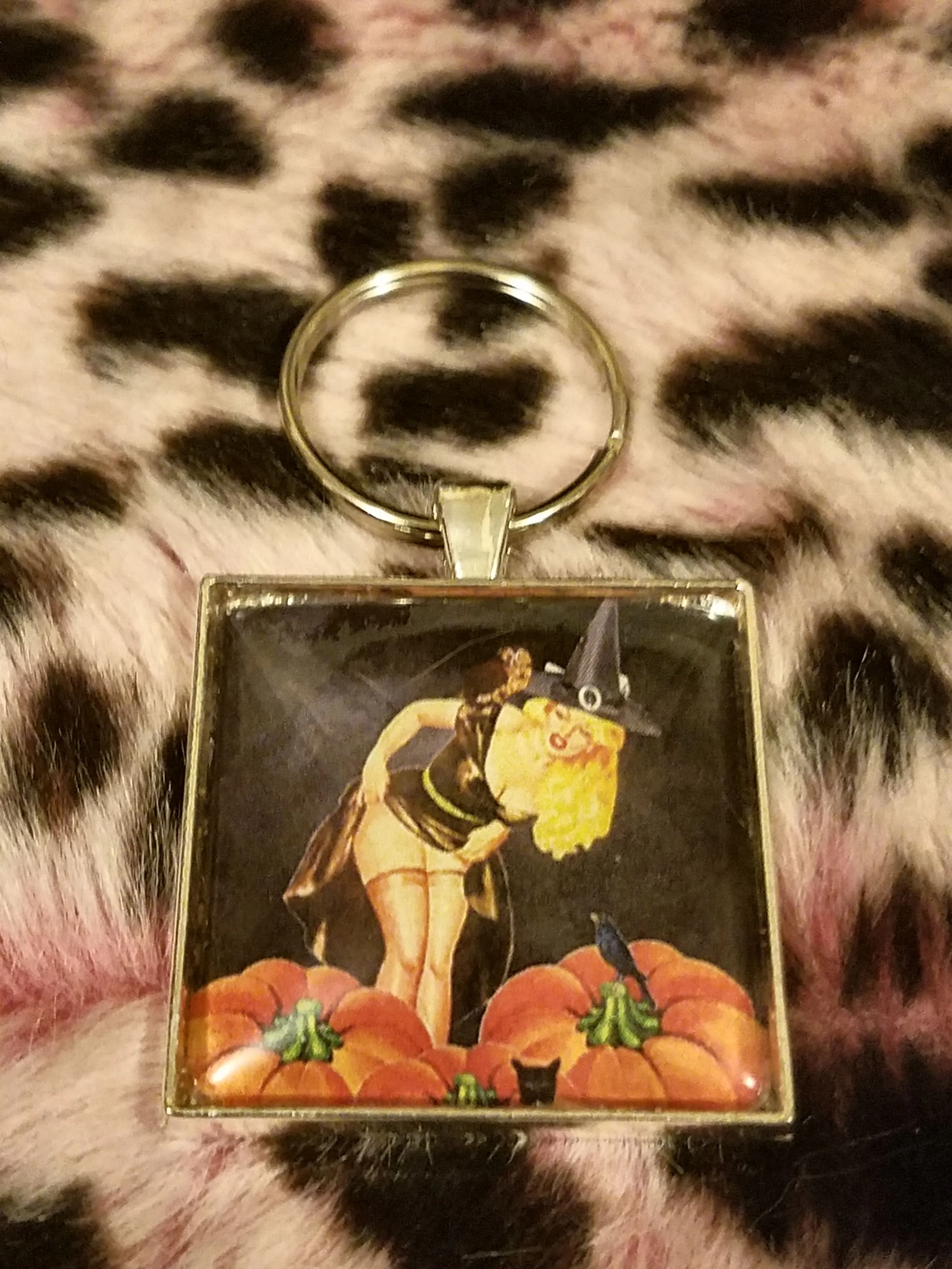Vintage Halloween Pin Up Cabochon Key Chain