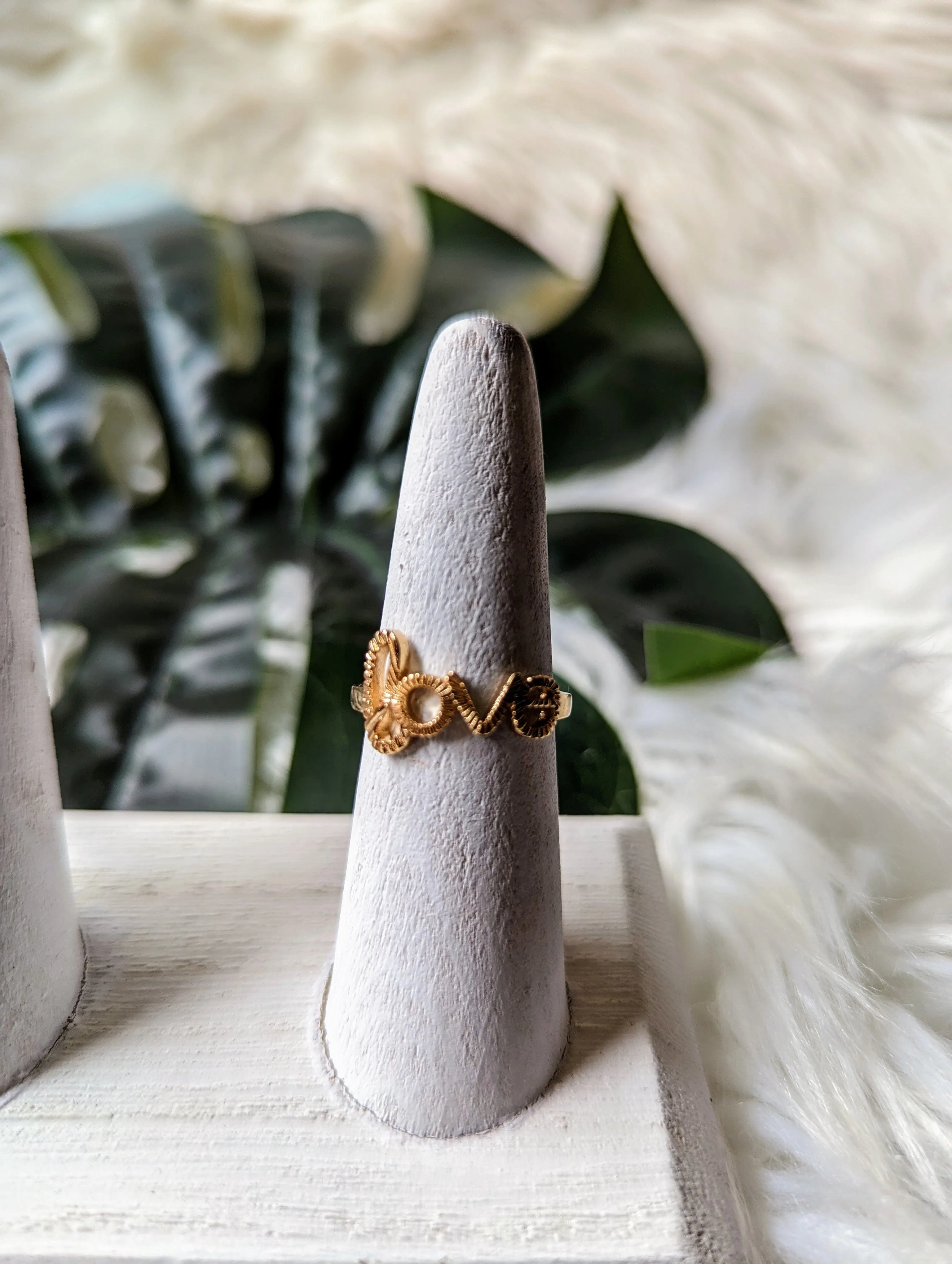 Vintage - Love Ring