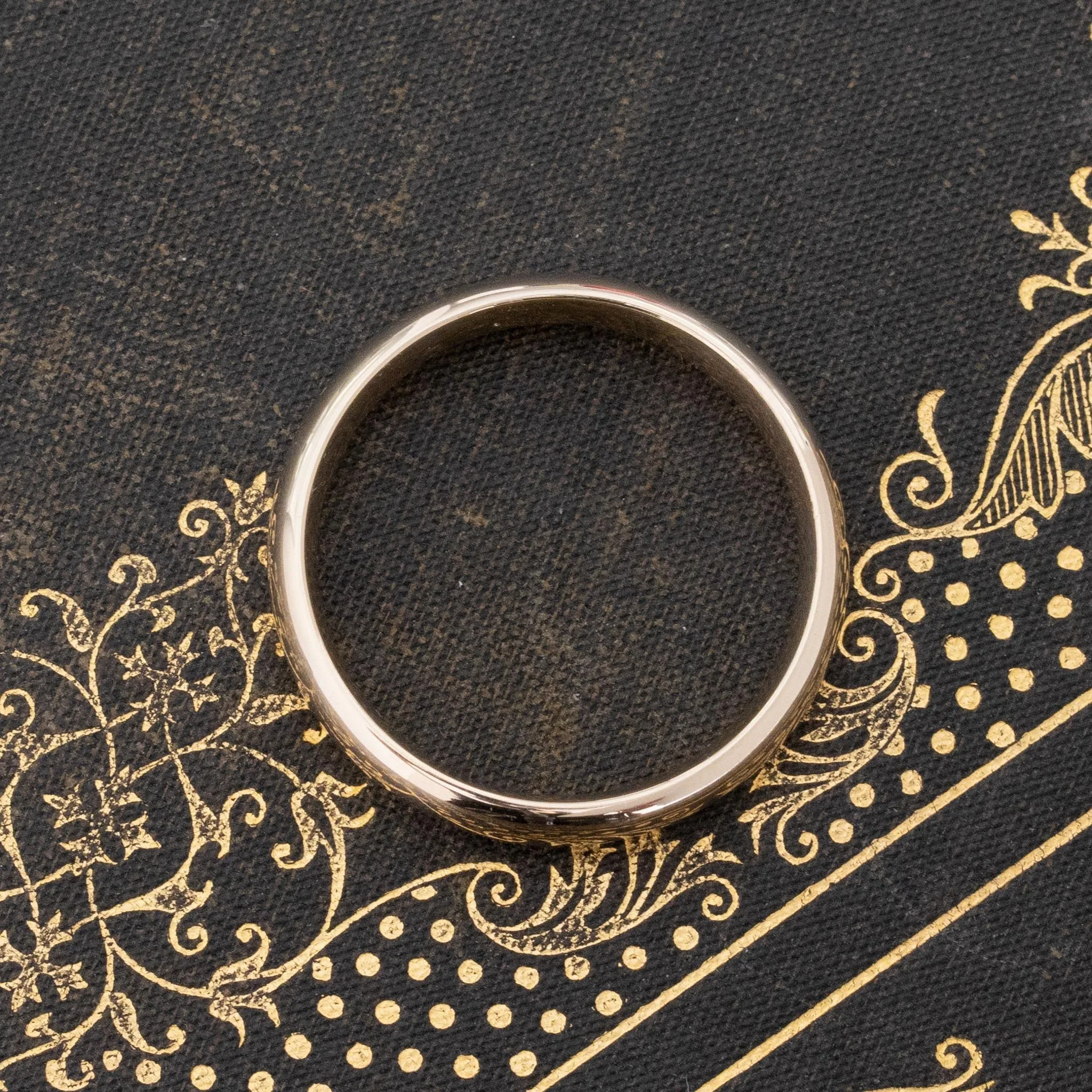 Vintage Men's Wedding Band, Size 13.25