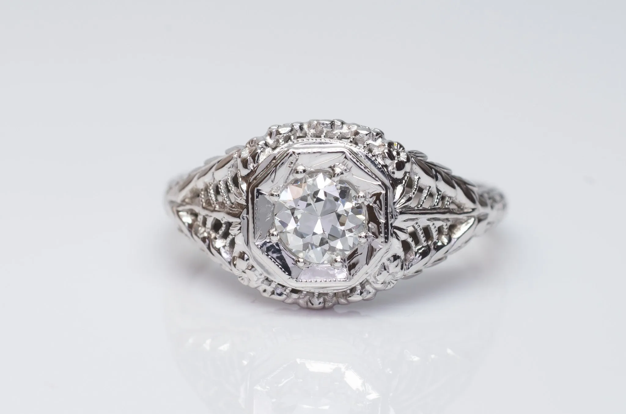VINTAGE OLD EUROPEAN CUT DIAMOND RING IN WHITE GOLD