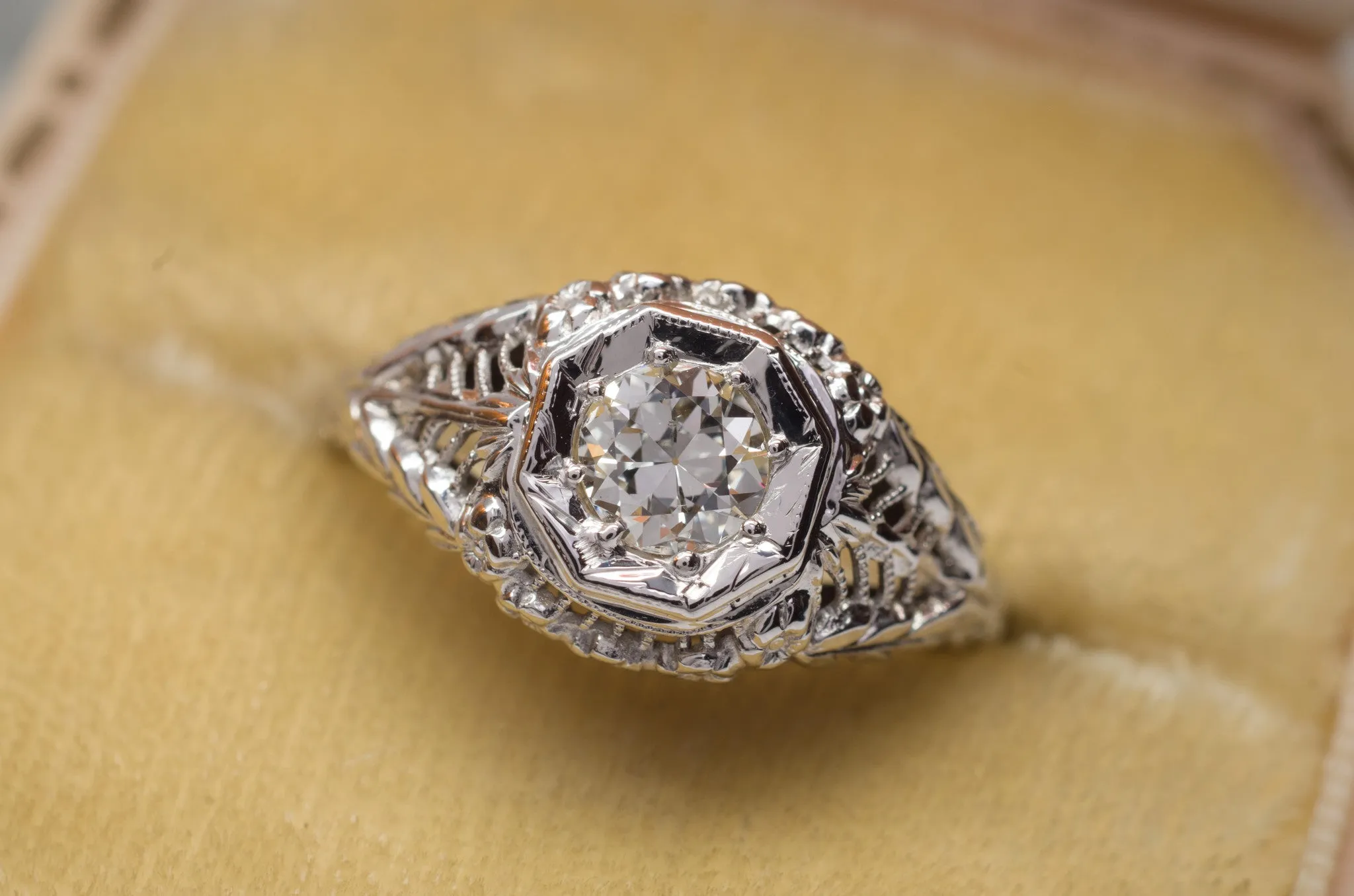 VINTAGE OLD EUROPEAN CUT DIAMOND RING IN WHITE GOLD