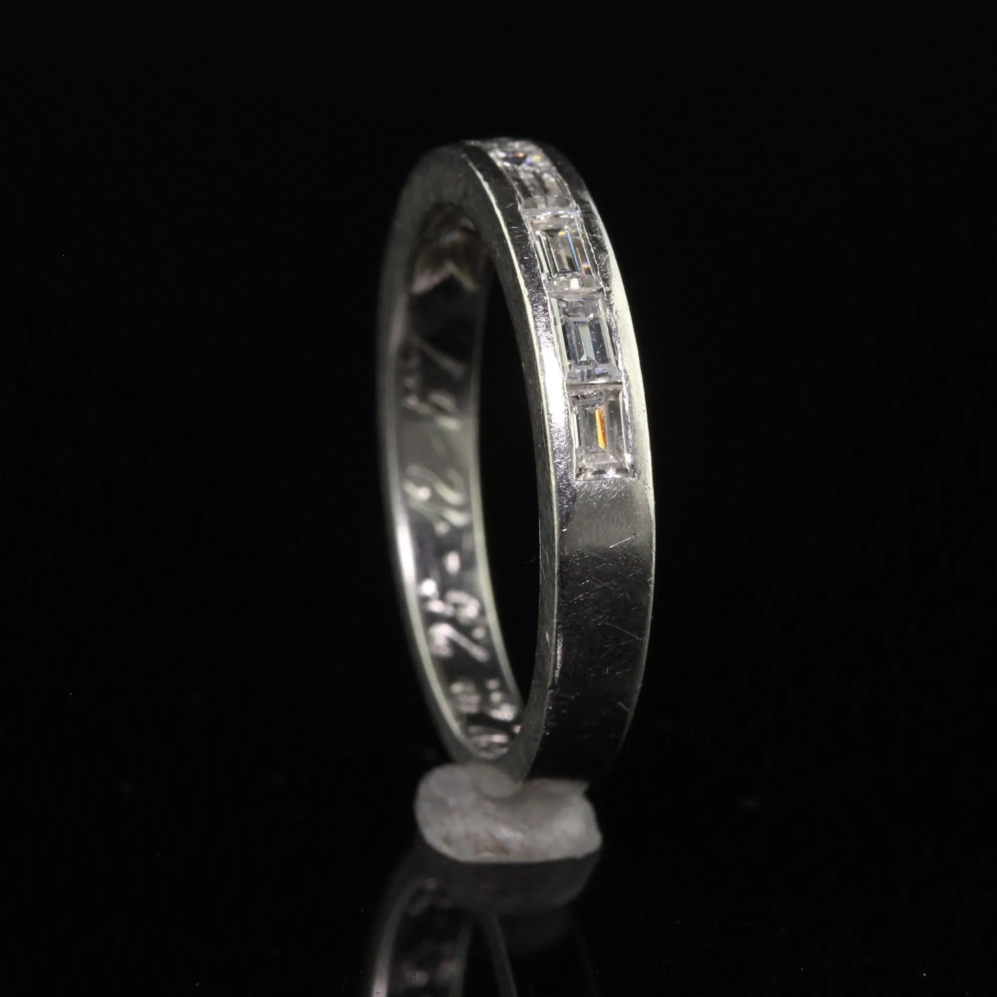 Vintage Retro Platinum Baguette Diamond Engraved Wedding Band - Size 7 1/4