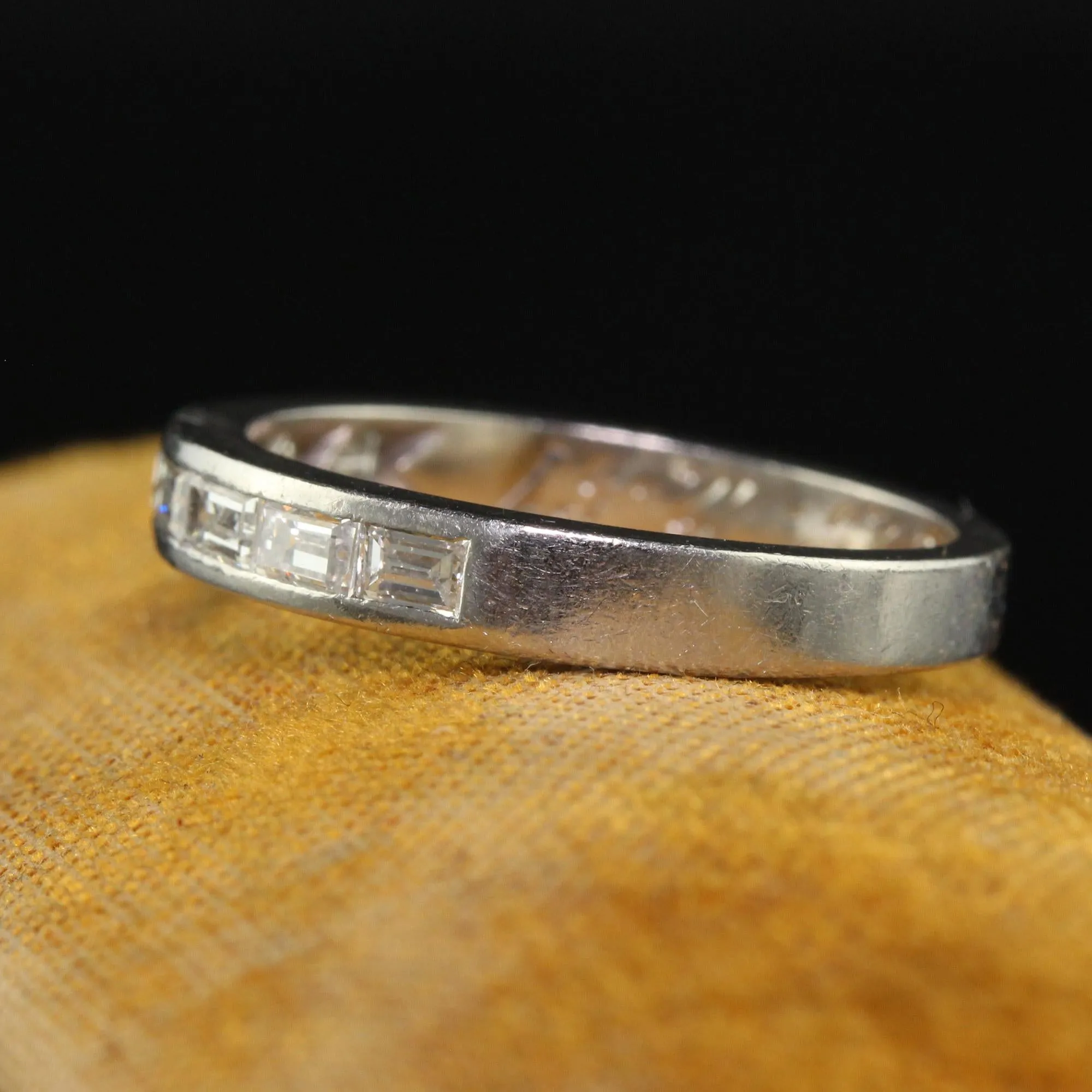 Vintage Retro Platinum Baguette Diamond Engraved Wedding Band - Size 7 1/4