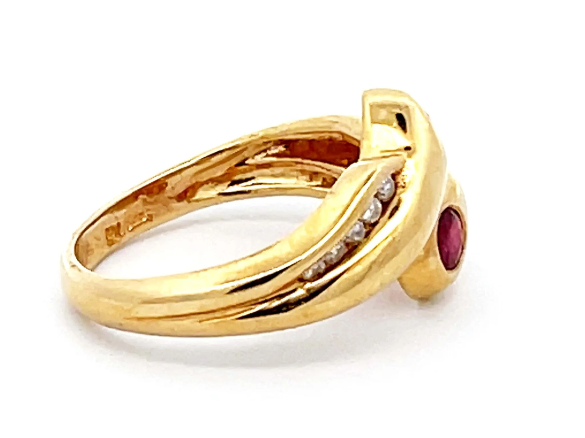 Vintage Ruby and Diamond Ring in 14k Yellow Gold