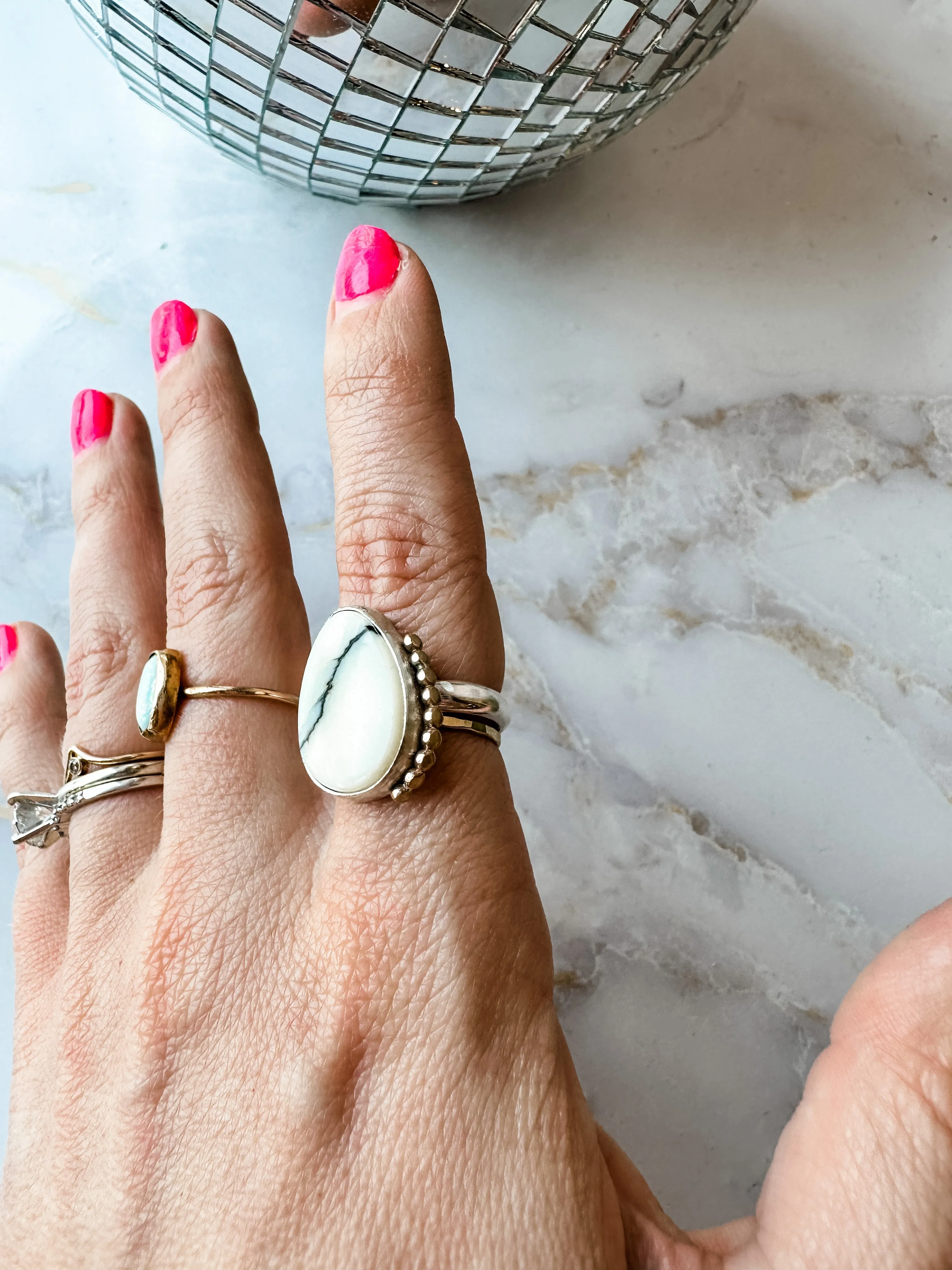 White Variscite Gold Bead Details Statement Ring size 5.5